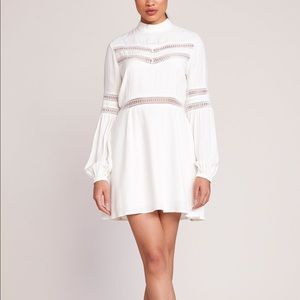 JACK BY BB DAKOTA NWT - OFF WHITE DRESS